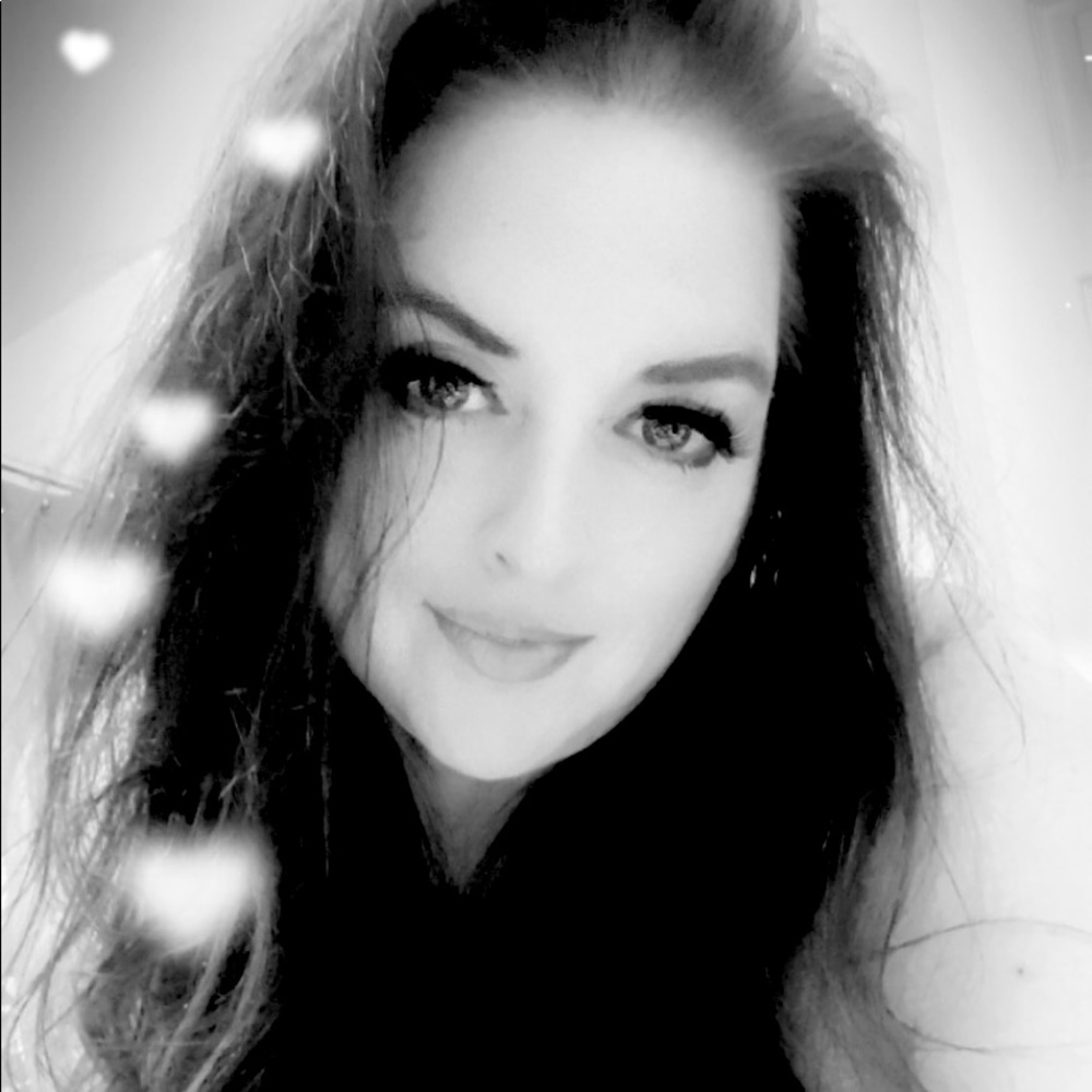 Meet your Posher, Vicki